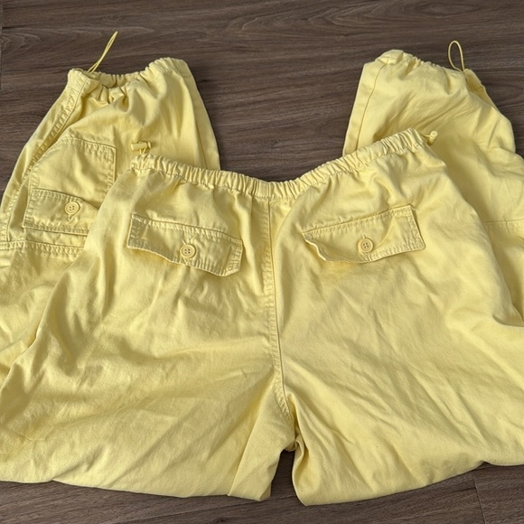 Forever 21 Twill Toggle Drawstring Cargo Pants - Picture 4 of 5